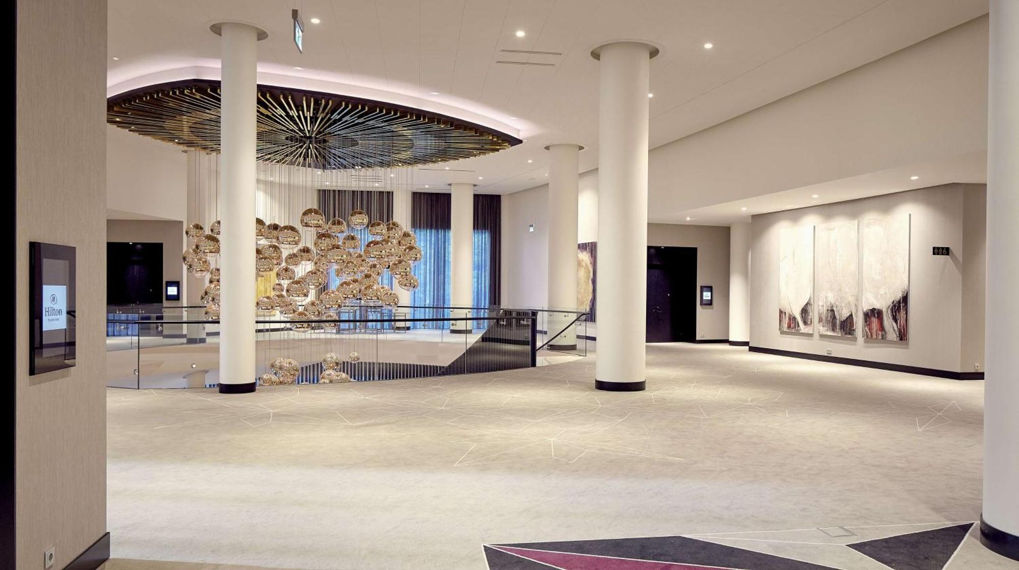 Hilton Park 4*
