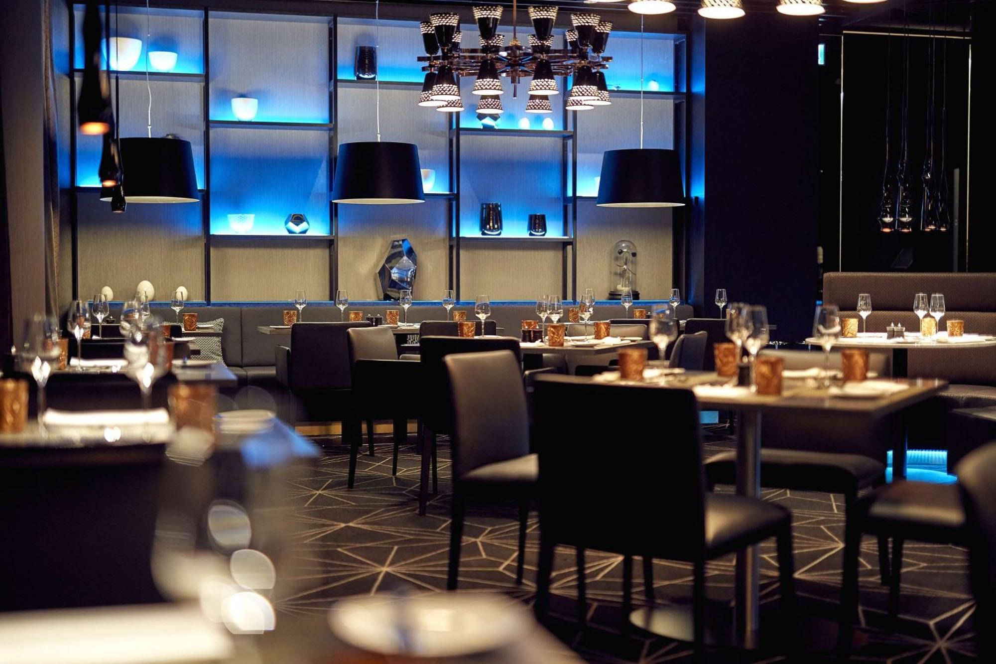 Hilton Park Hotell